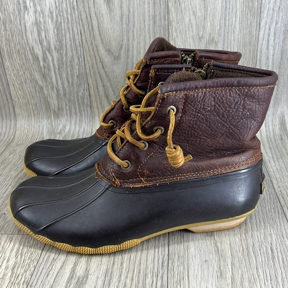 SPERRY MID CALF RAIN BOOTS SALTWATER CROC LEATHER DARK BROWN - Picture 4 of 10